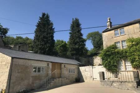 Skittles - Charming One Bedroom Apartment - Parking - Easy Access To Bath 박스 외부 사진
